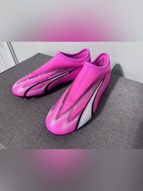 Puma Kids Hot Pink Slip-On Soccer Cleats with Black & White Accents